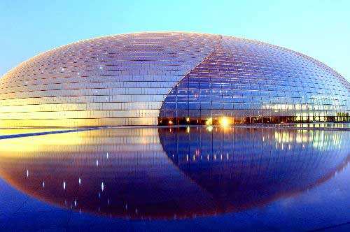 球墨鑄鐵井蓋一般分為圓形和方形。